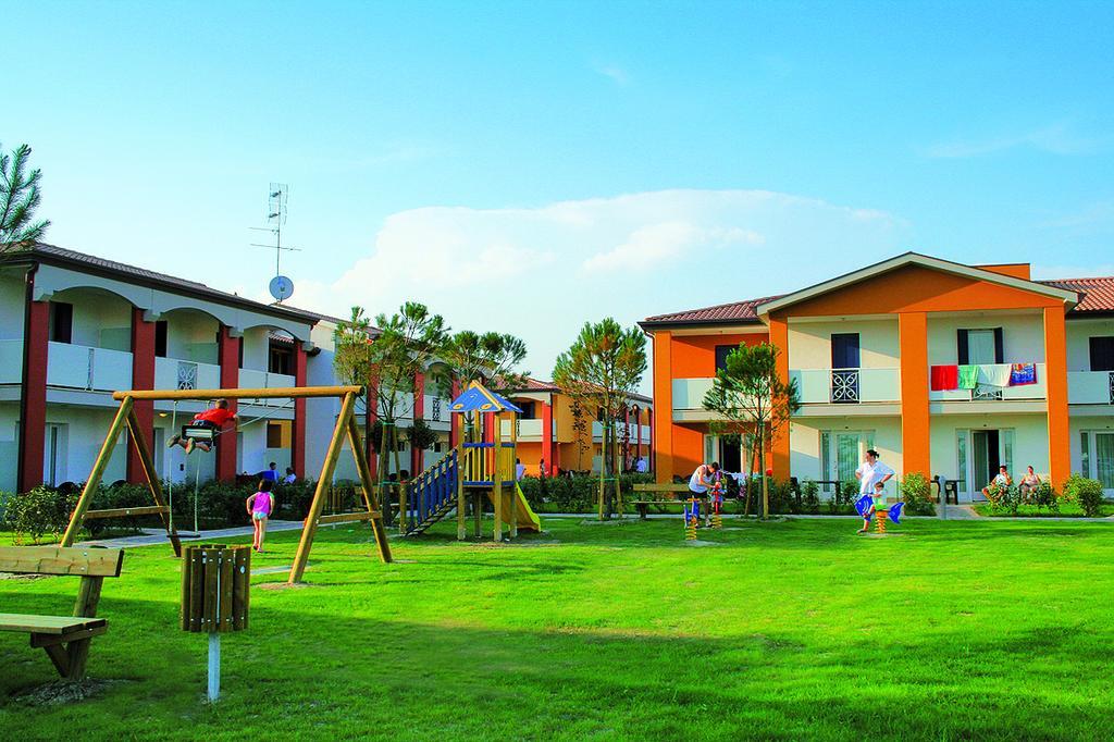 Villaggio Ai Pini Duna Verde Extérieur photo