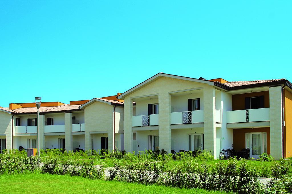 Villaggio Ai Pini Duna Verde Extérieur photo