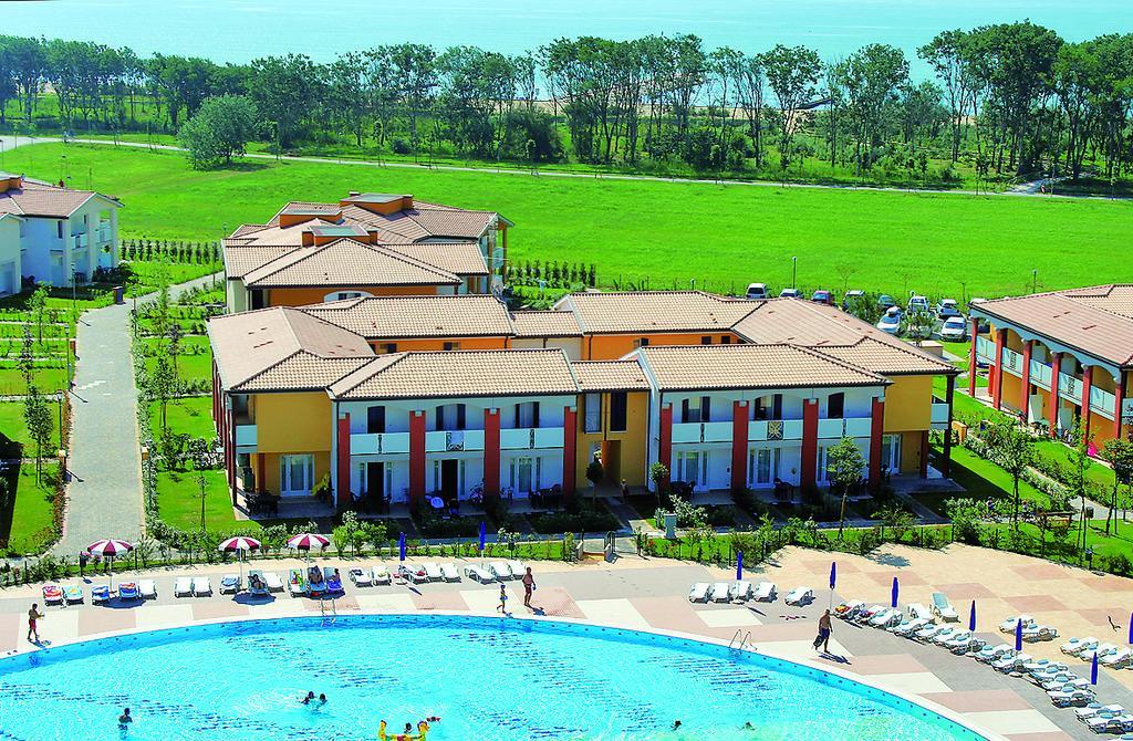 Villaggio Ai Pini Duna Verde Extérieur photo